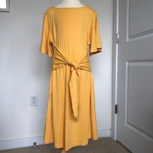 Davi & Dani Yellow Dress